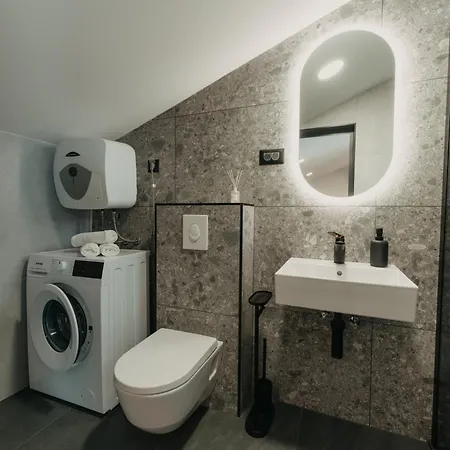Tramontana Iz Apartmán Veli Iž