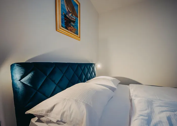 Apartment Tramontana Iz *